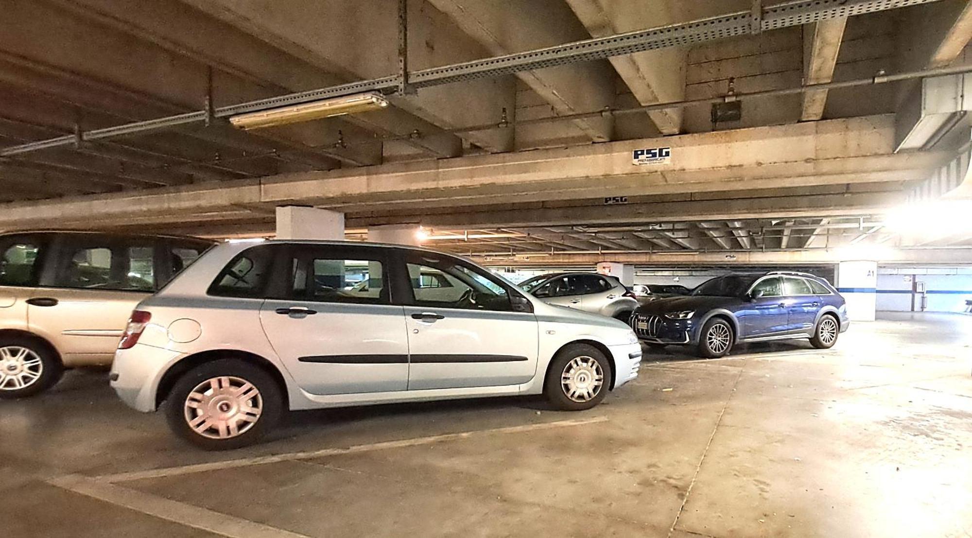 Appartam Liberty In Porta Susa Parcheggio Турин Экстерьер фото